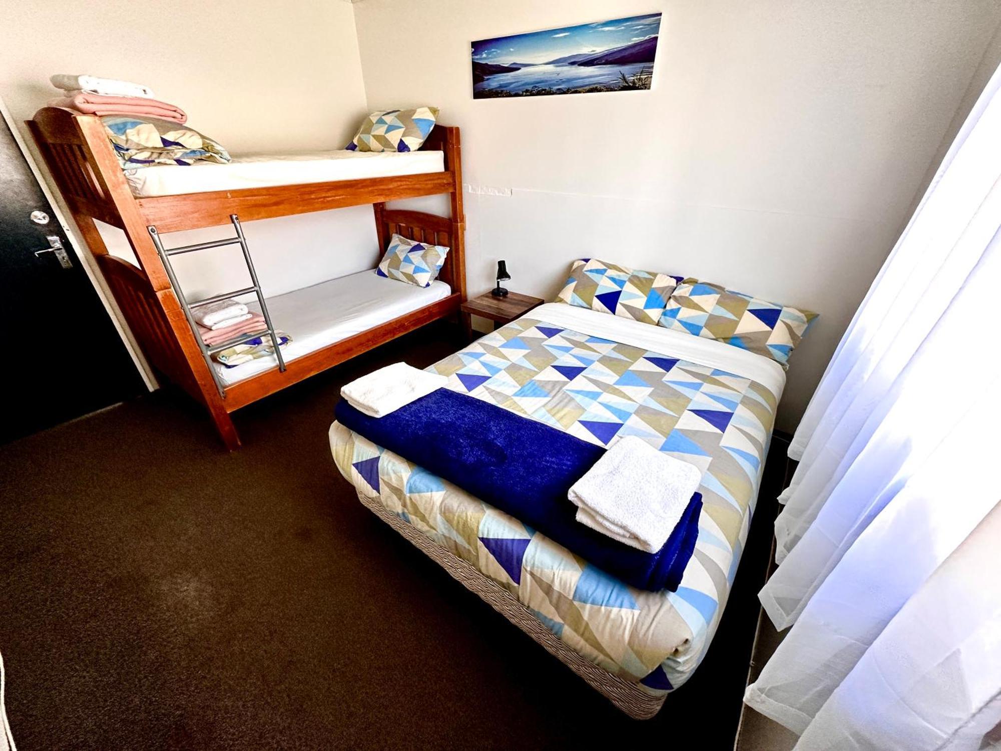 Happy Apple Backpackers Vandrarhem Motueka Rum bild