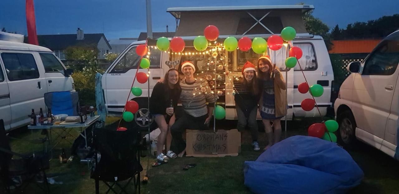 Happy Apple Backpackers Vandrarhem Motueka Exteriör bild